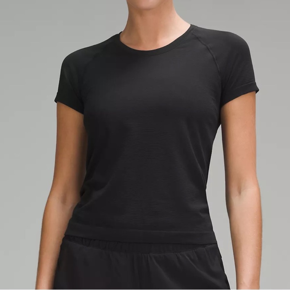 Lululemon Swiftly Tech Short Sleeve Shirt Waist Length